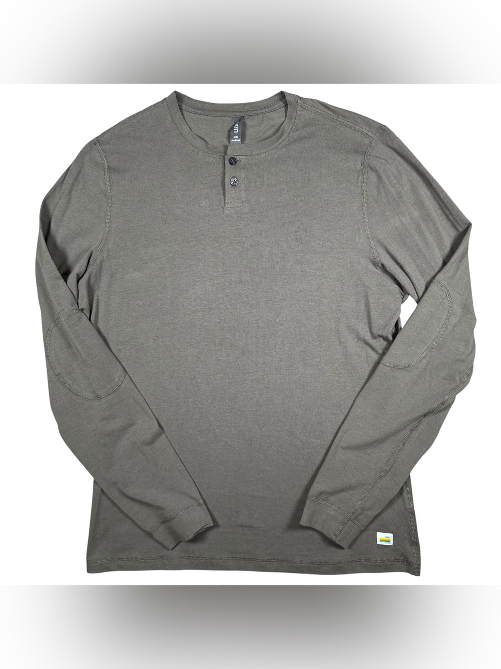 Vuori Long Sleeve Ever Henley Shirt Mens Medium Green/Oregano New With Tags